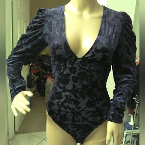 NWT FREE PEOPLE Elegant Purple Velvet Bodysuit SZ.XS Meah Sheerness Oversized